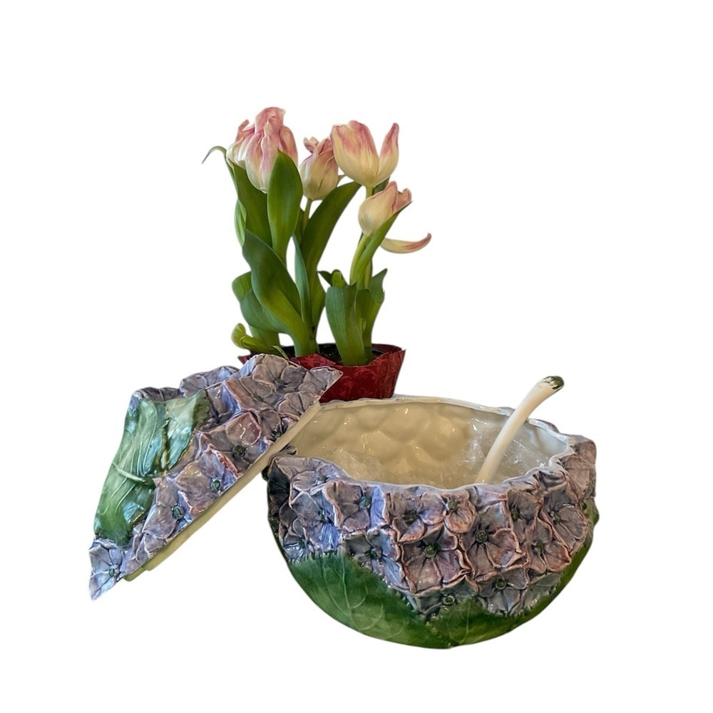 RARE NWOT CabbageLeaf + Petals.Tureen Lid Ladle Made in Italy. Ceramic. Perfect.